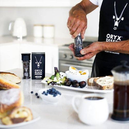 S020 - Oryx Black Pepper Grinder - RETAIL - TAMPER SEAL / BARCODE (12 Pack)